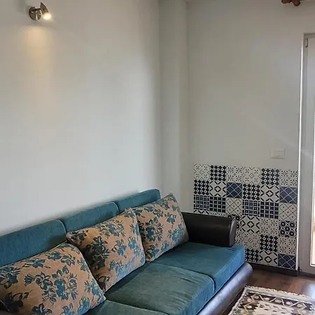 Sea View 5th Street * Sarandë
